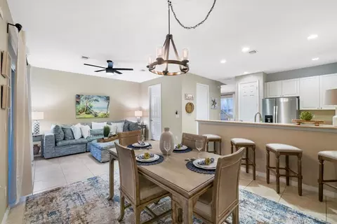 9929 E Villa Cir, Vero Beach, FL 32966