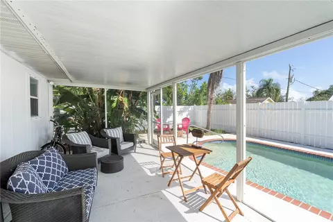 1356 2nd Rd SW, Vero Beach, FL 32962