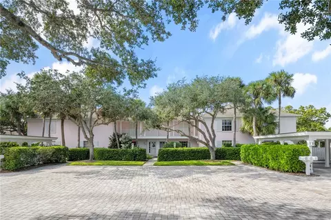 300 Harbour Dr #301-B, Vero Beach, FL 32963