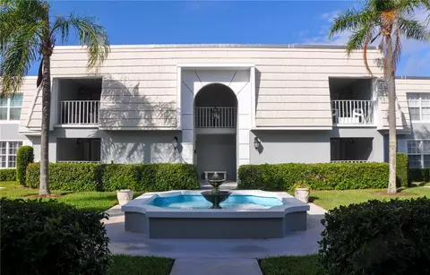 2741 Ocean Dr #31D, Vero Beach, FL 32963