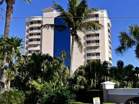2900 N Highway A1a #4D, Hutchinson Island, FL 34949