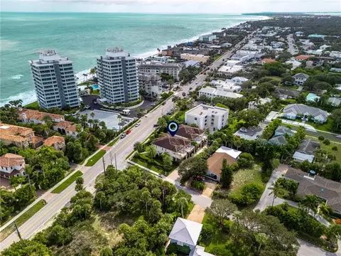 3579 Ocean Dr, Vero Beach, FL 32963