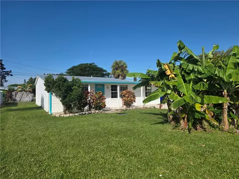 1441 4th Ave, Vero Beach, FL 32960