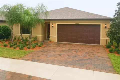 5288 Jasper Sq, Vero Beach, FL 32967