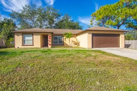 8265 W 98th Ave, Vero Beach, FL 32967