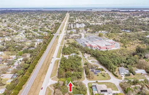789 Sebastian Blvd, Sebastian, FL 32958