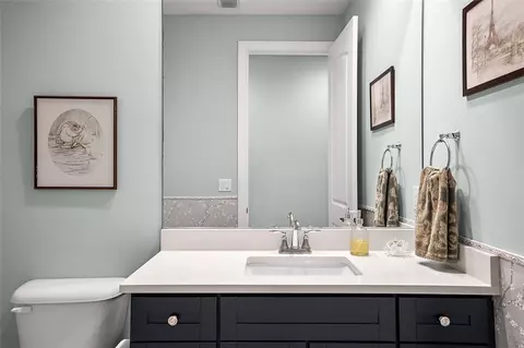 Bath - 8280 Halbert Ln, Vero Beach, FL 32968 photo 4 of 4