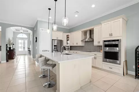 Kitchen - 8280 Halbert Ln, Vero Beach, FL 32968 photo 2 of 2