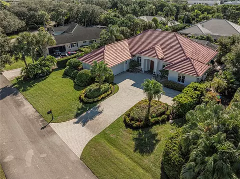 1621 W Sandpointe Pl, Vero Beach, FL 32963