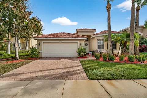 1892 Grey Falcon Cir SW, Vero Beach, FL 32962