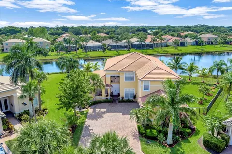 2355 Little Eagle Ln SW, Vero Beach, FL 32962