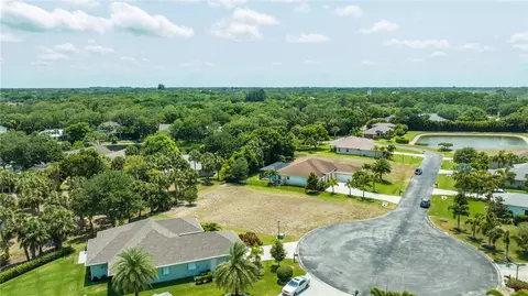 7470 36th Ct, Vero Beach, FL 32967