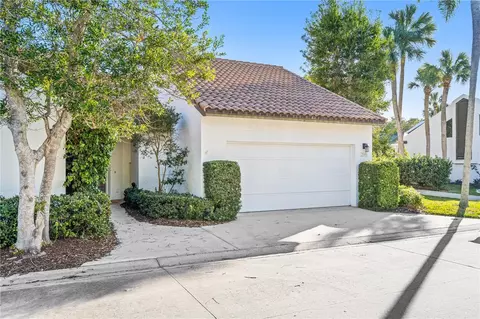 2149 Via Fuentes #2149, Vero Beach, FL 32963