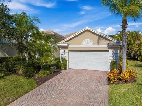 1029 Riverwind Cir, Vero Beach, FL 32967