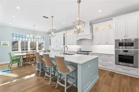 51 Lost Beach Ln, Vero Beach, FL 32963