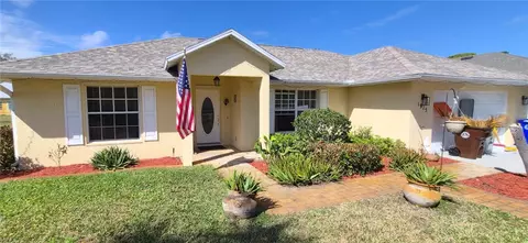 1915 17th Ave SW, Vero Beach, FL 32962