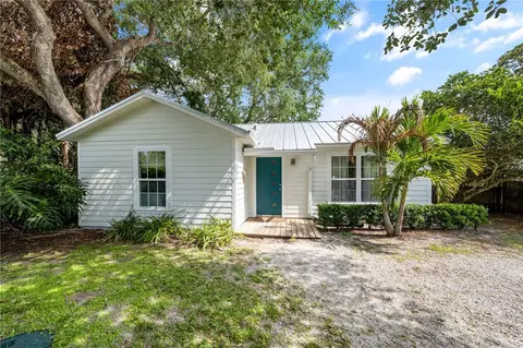 3496 1st St SW, Vero Beach, FL 32968