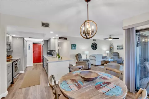 910 E Causeway Blvd #B11, Vero Beach, FL 32963