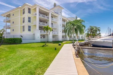 2240 Front St #103, Melbourne, FL 32901