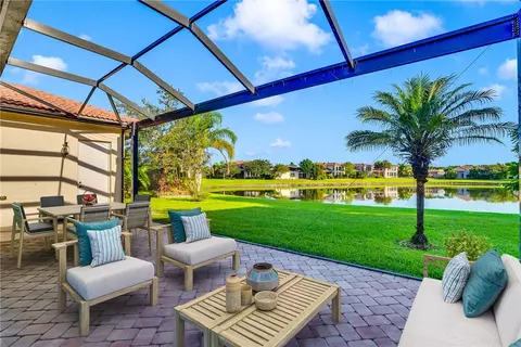 1940 Newmark Cir SW, Vero Beach, FL 32968