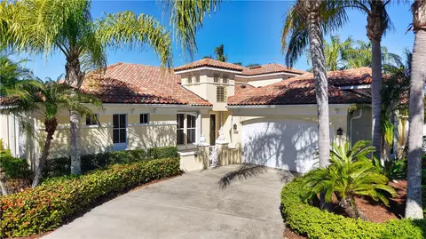 5305 W Harbor Village Dr, Vero Beach, FL 32967