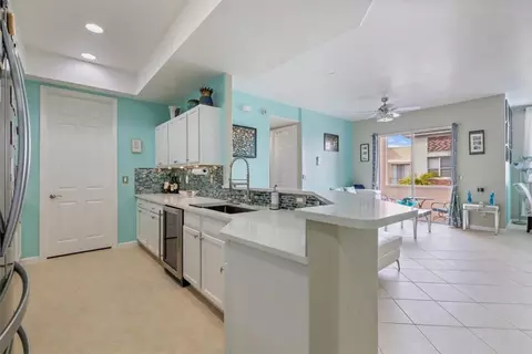 10400 SW Stephanie Way #5-206, Port Saint Lucie, FL 34987