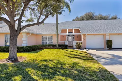 873 Lake Orchid Cir #873, Vero Beach, FL 32962