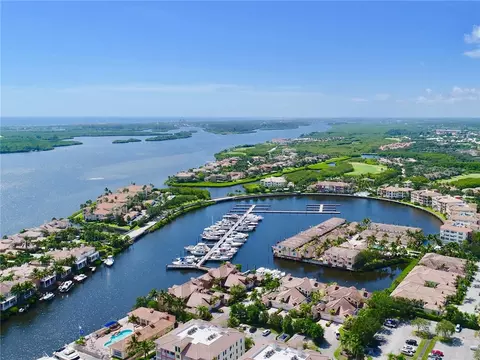 5030 Harmony Cir #103, Vero Beach, FL 32967