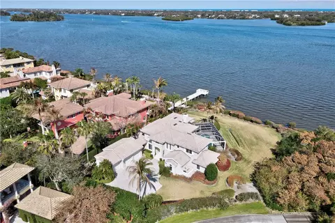 5142 Saint Andrews Island Ct, Vero Beach, FL 32967