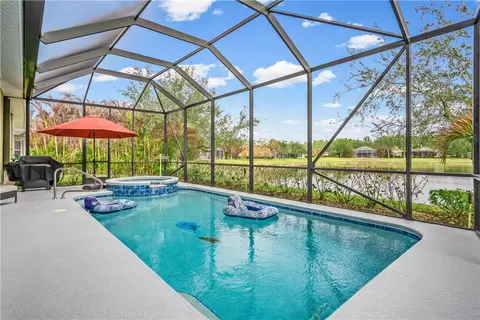 4116 Abington Woods Cir, Vero Beach, FL 32967