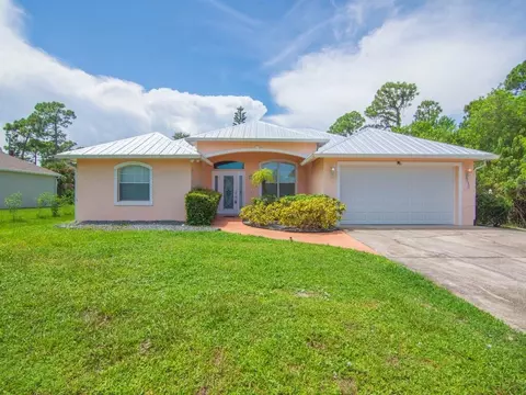 1456 Schumann Dr, Sebastian, FL 32958