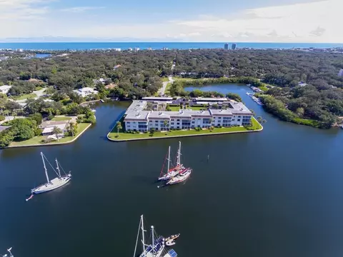 200 Greytwig Rd #109, Vero Beach, FL 32963