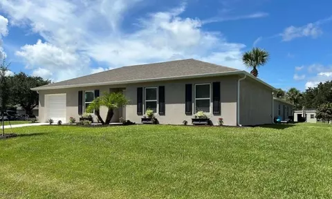 1352 Clearmont St, Sebastian, FL 32958