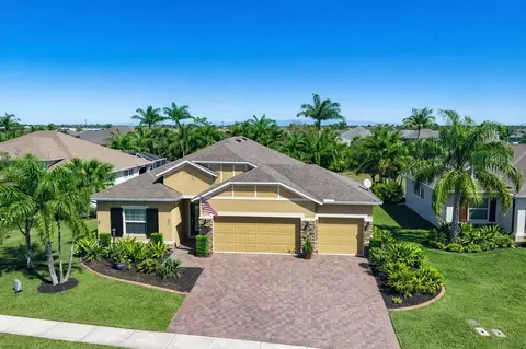 625 Gossamer Wing Way, Sebastian, FL 32958