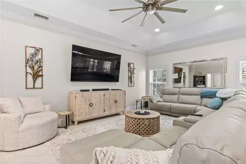5850 Magnolia Ln #16, Vero Beach, FL 32967