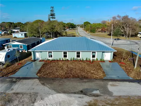 1795 N 16th Ct, Fort Pierce, FL 34950
