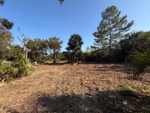 7000 44th Ct, Vero Beach, FL 32967