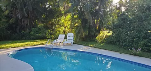 1900 5th Ave SE, Vero Beach, FL 32962
