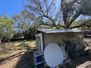 390 8th Ct, Vero Beach, FL 32962