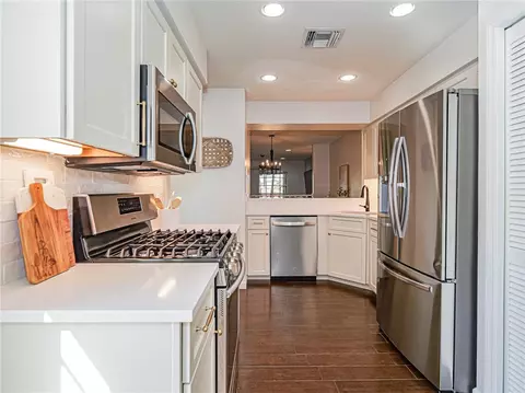 Kitchen - 452 Prestwick Ct, Melbourne, FL 32940 photo 5 of 5