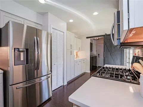 Kitchen - 452 Prestwick Ct, Melbourne, FL 32940 photo 3 of 5