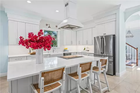 631 Camelia Ln, Vero Beach, FL 32963