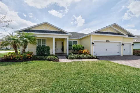6220 Arcadia Sq, Vero Beach, FL 32966