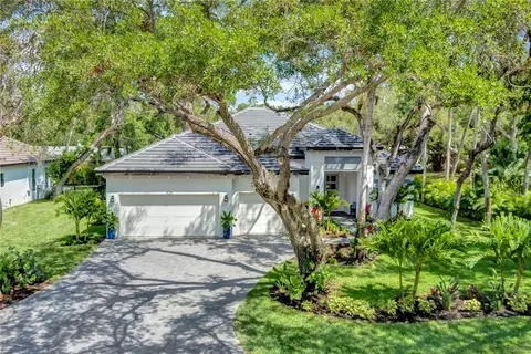 325 Holly Rd, Vero Beach, FL 32963
