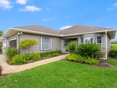 240 Garden Grove Pkwy, Vero Beach, FL 32962