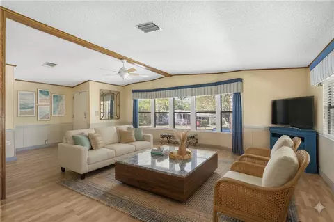 7635 Blackhawk Rd, Micco, FL 32976