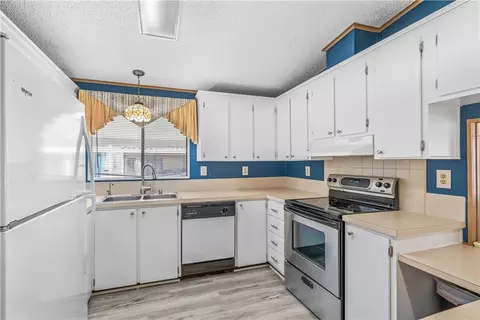 7635 Blackhawk Rd, Micco, FL 32976 photo 10