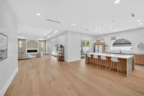 901 Jasmine Ln, Vero Beach, FL 32963