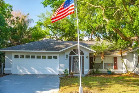 957 Franciscan Ave, Sebastian, FL 32958