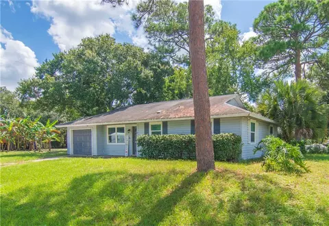 8775 24th St, Vero Beach, FL 32966